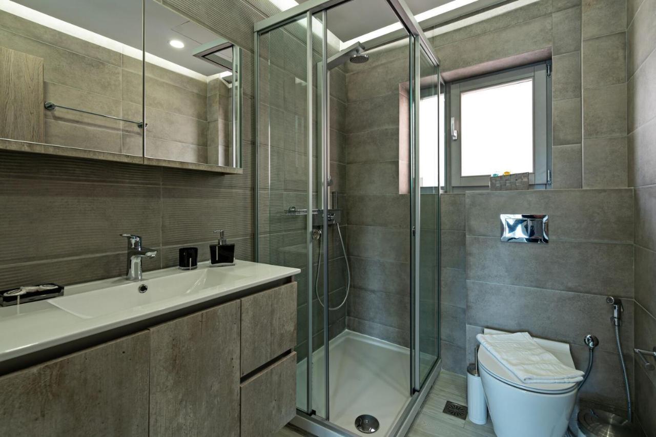 White & Gray Apartment Rethymno Exterior foto
