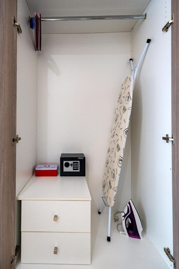 White & Gray Apartment Rethymno Exterior foto