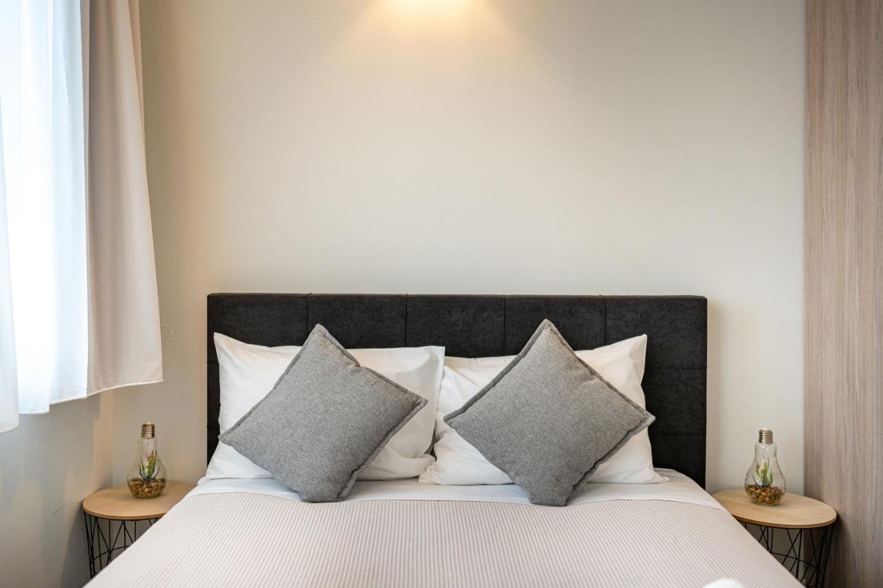 White & Gray Apartment Rethymno Exterior foto